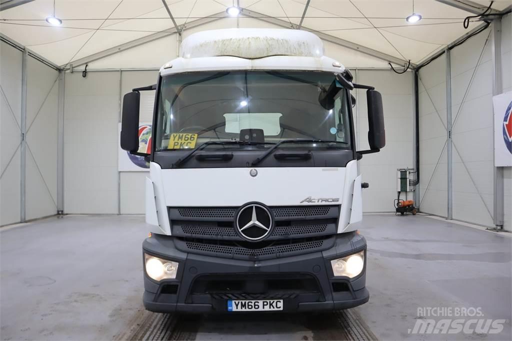 Mercedes-Benz Actros 1840 Vetopöytäautot