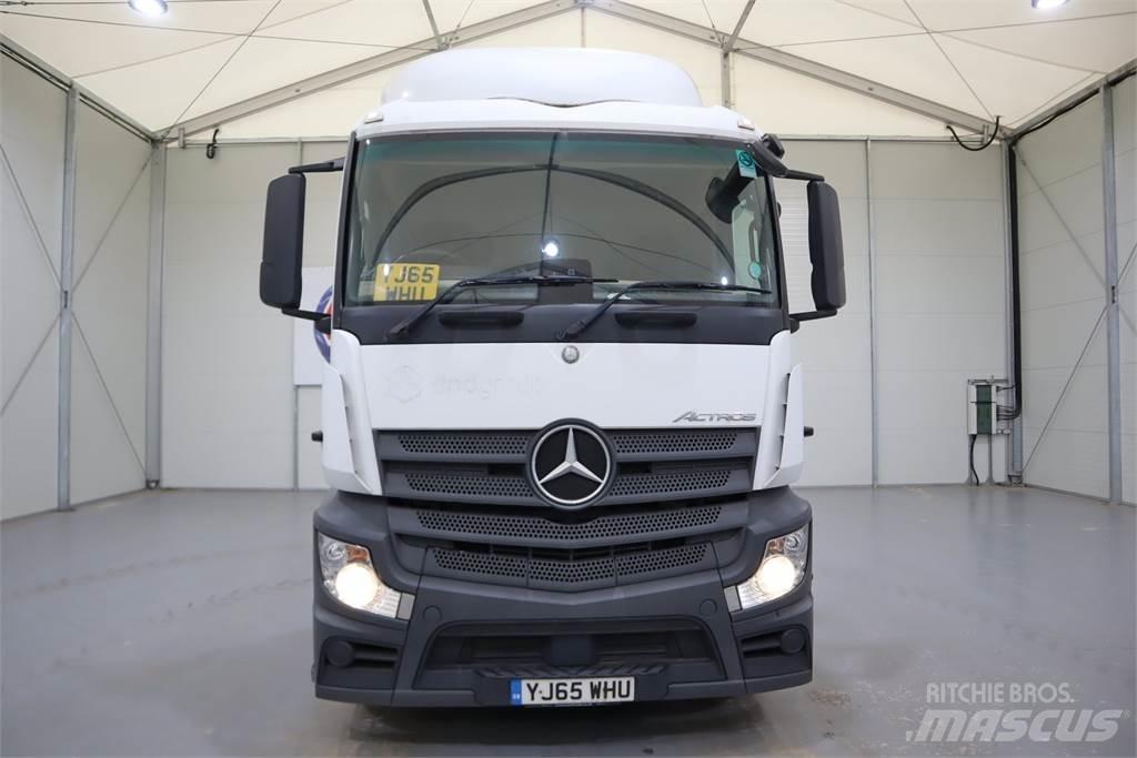 Mercedes-Benz Actros 1840 Vetopöytäautot
