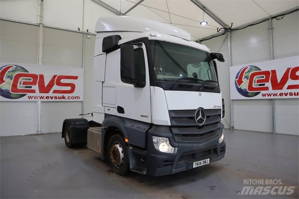 Mercedes-Benz Actros 1840 Vetopöytäautot