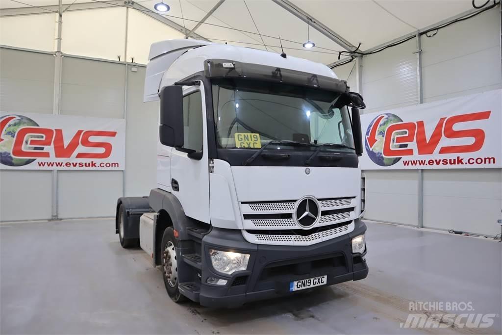 Mercedes-Benz Actros 1840 Vetopöytäautot