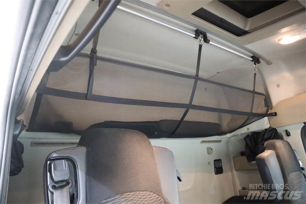 Mercedes-Benz Actros 1840 Vetopöytäautot