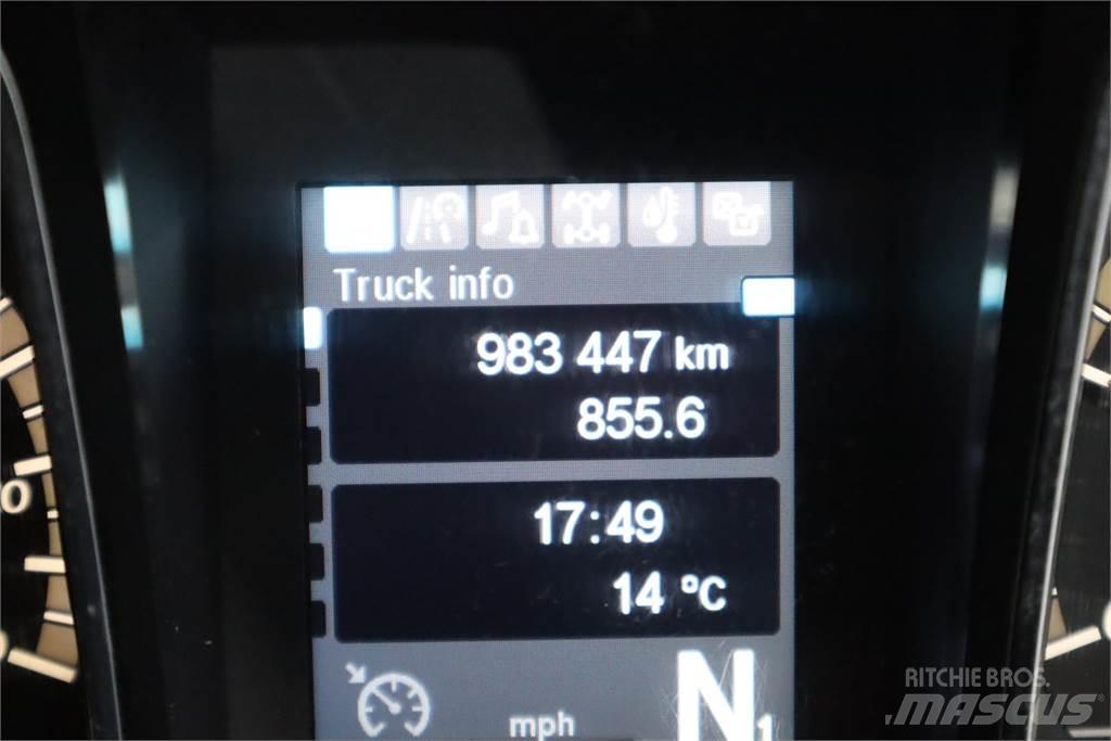 Mercedes-Benz Actros 1840 Vetopöytäautot