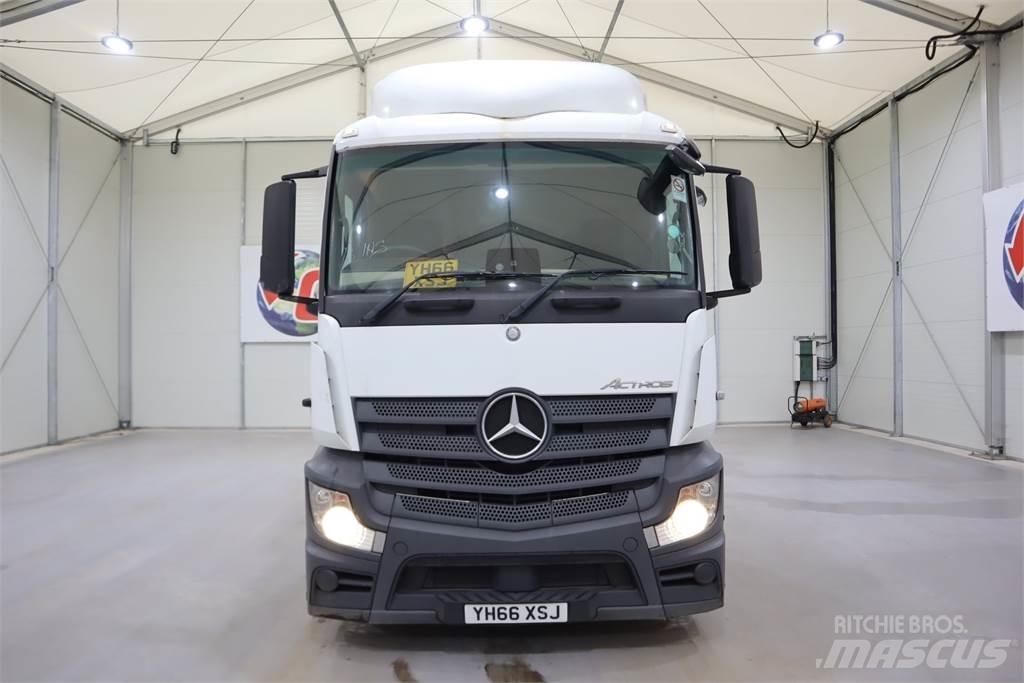 Mercedes-Benz Actros 1840 Vetopöytäautot