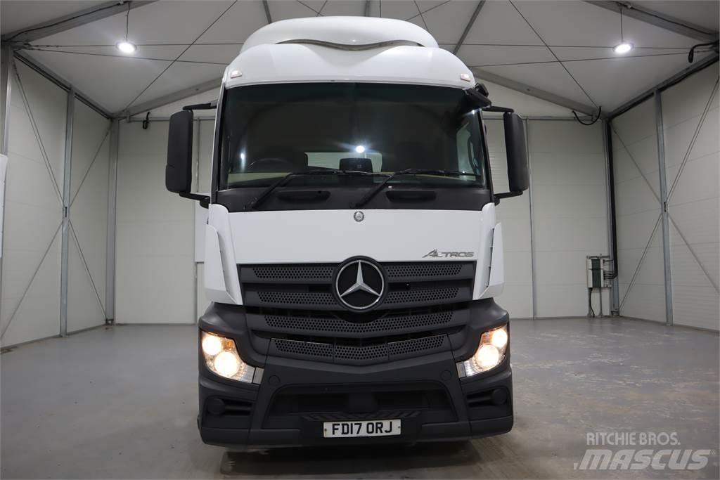 Mercedes-Benz ACTROS 1840 Vetopöytäautot