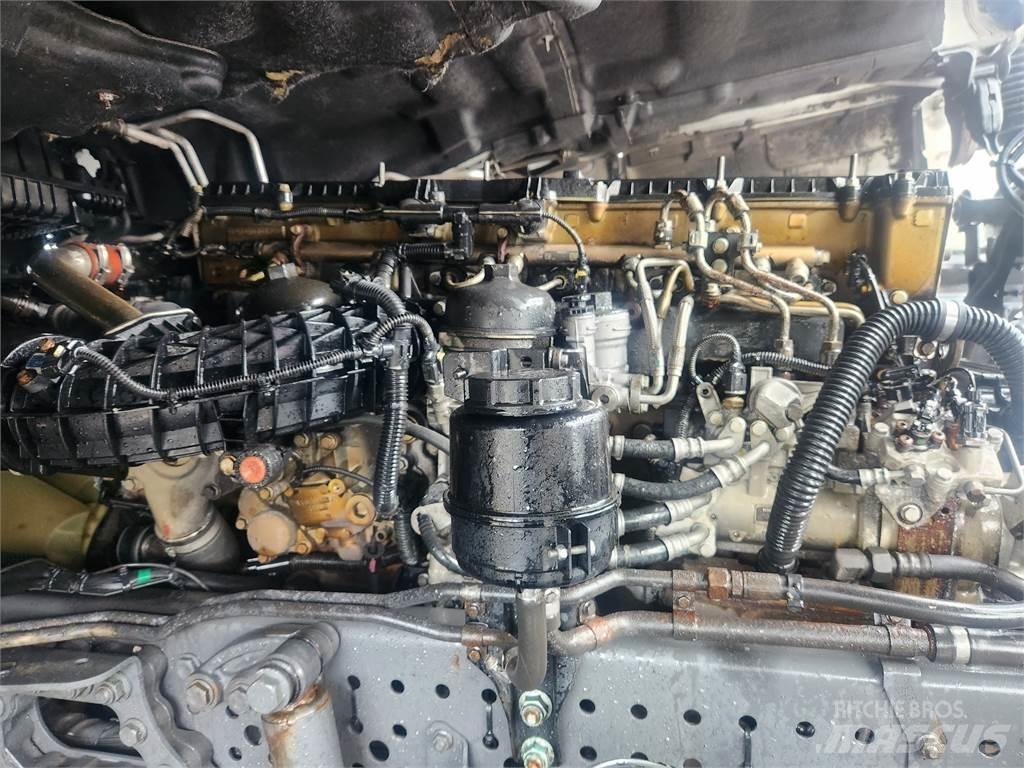Mercedes-Benz ACTROS 1840 Vetopöytäautot