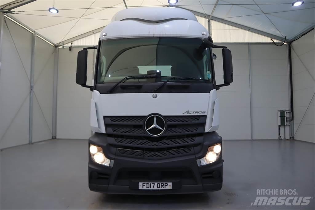Mercedes-Benz ACTROS 1840 Vetopöytäautot