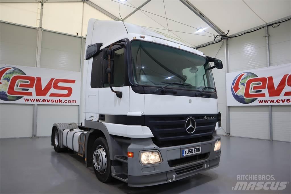 Mercedes-Benz ACTROS 1841 Vetopöytäautot