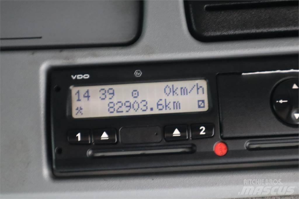 Mercedes-Benz ACTROS 1841 Vetopöytäautot