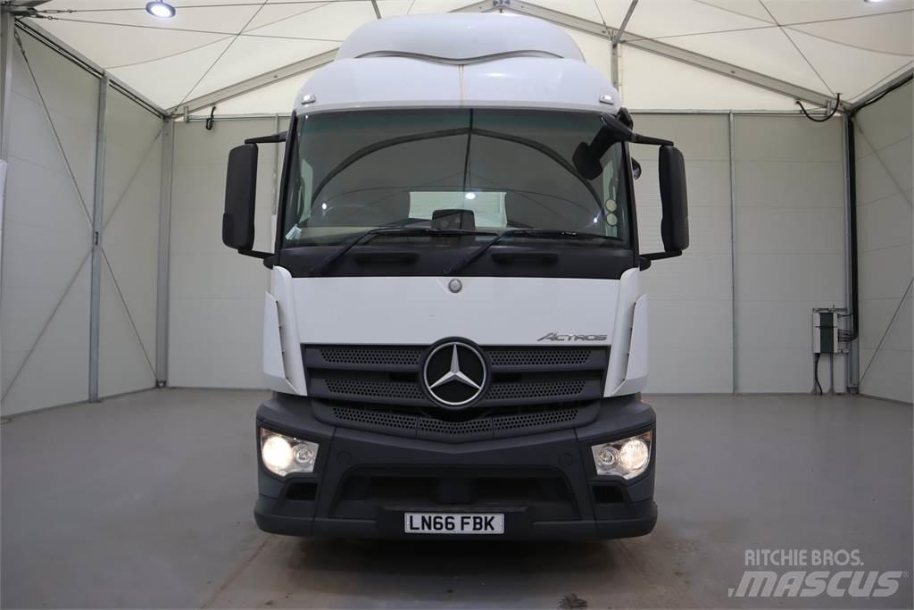 Mercedes-Benz ACTROS 1843 Vetopöytäautot