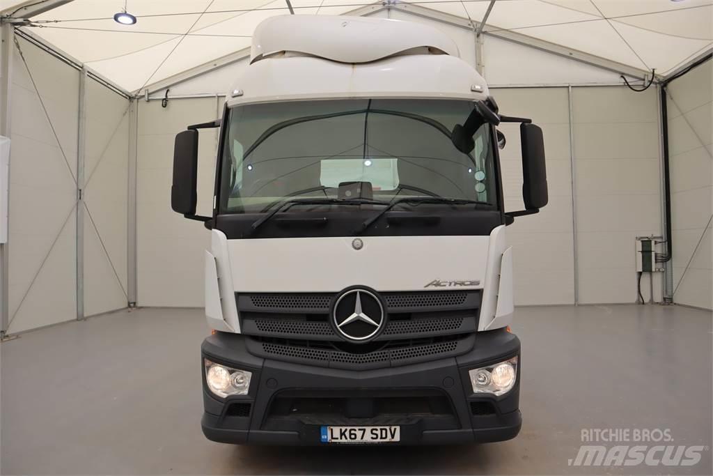 Mercedes-Benz Actros 1843 Vetopöytäautot