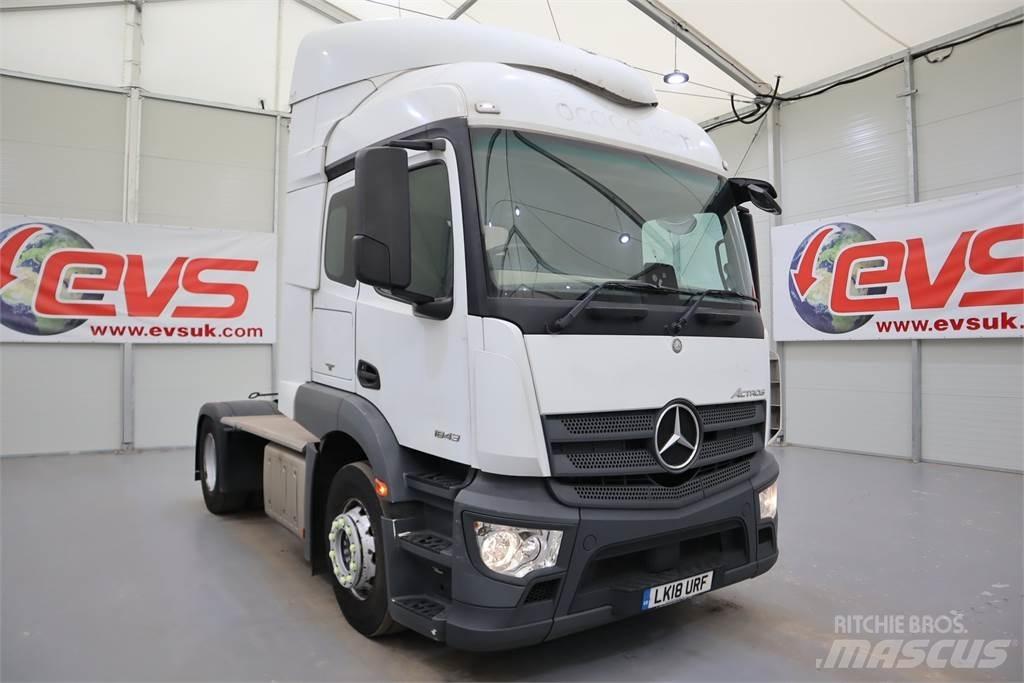 Mercedes-Benz Actros 1843 Vetopöytäautot