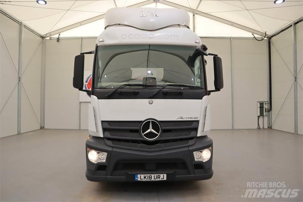 Mercedes-Benz Actros 1843 Vetopöytäautot