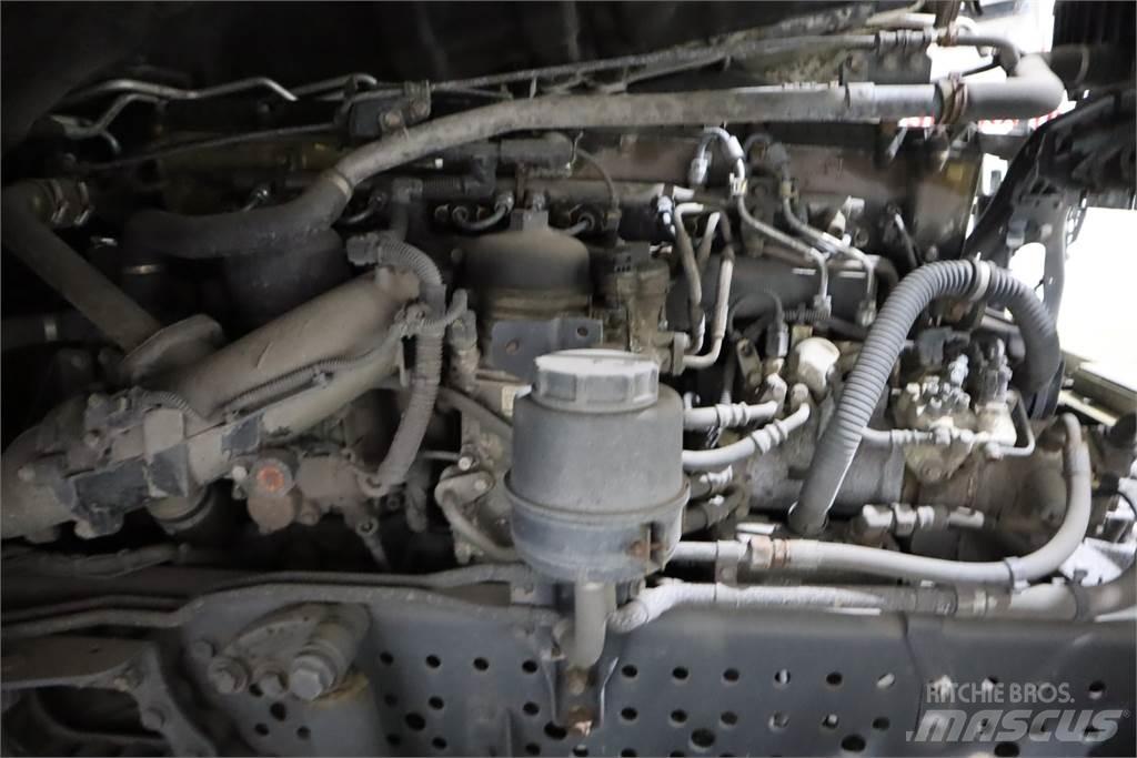 Mercedes-Benz Actros 1843 Vetopöytäautot