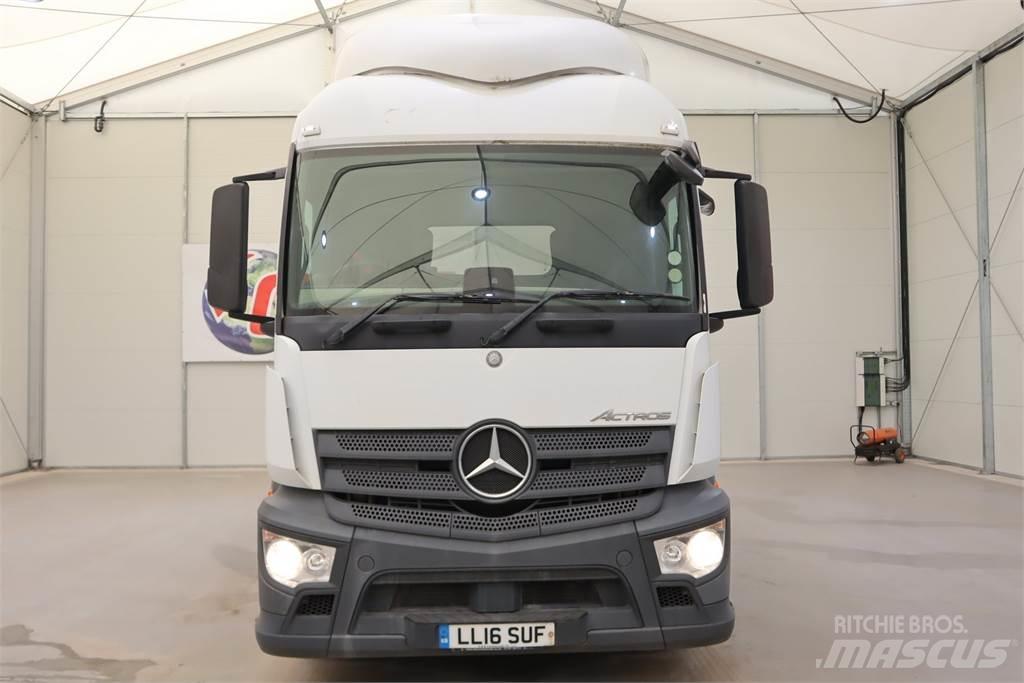 Mercedes-Benz Actros 1843 Vetopöytäautot