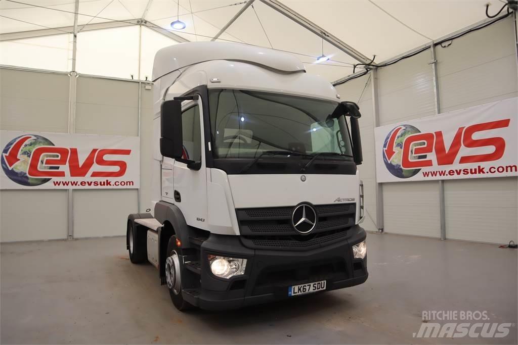 Mercedes-Benz Actros 1843 Vetopöytäautot