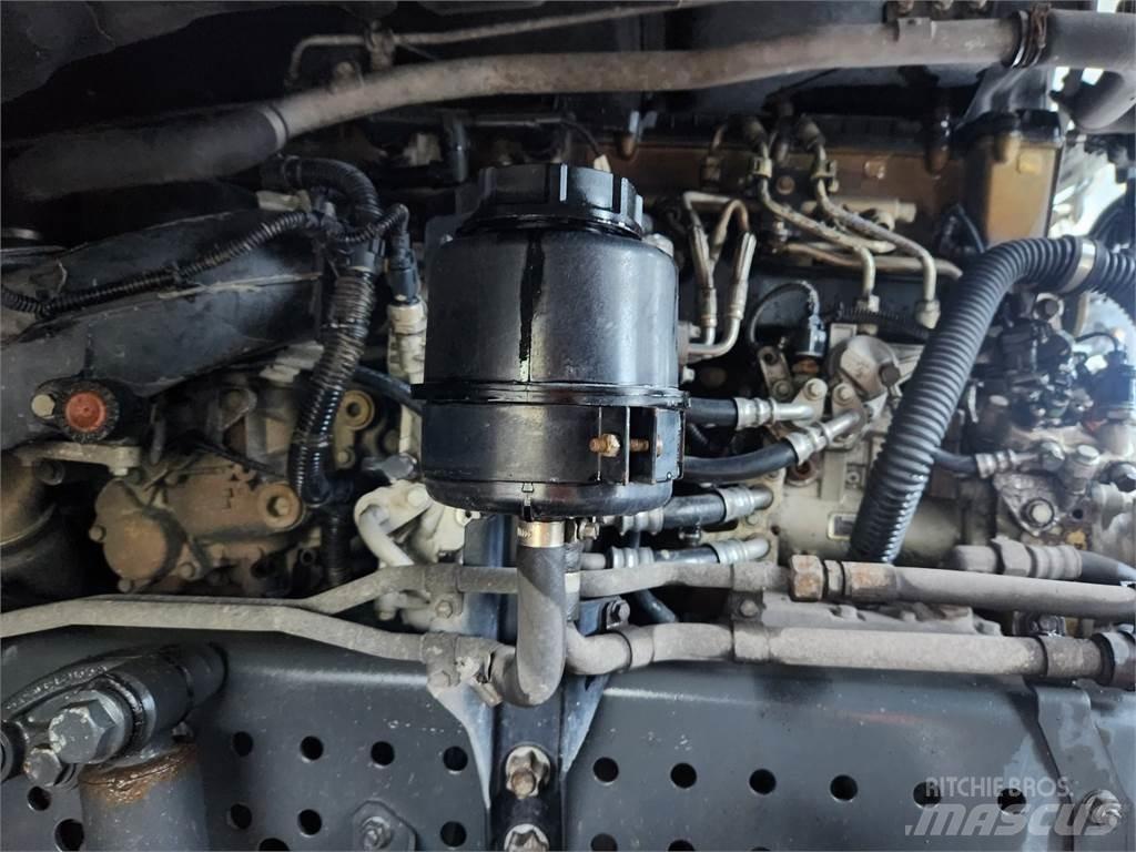 Mercedes-Benz ACTROS 1843 Vetopöytäautot