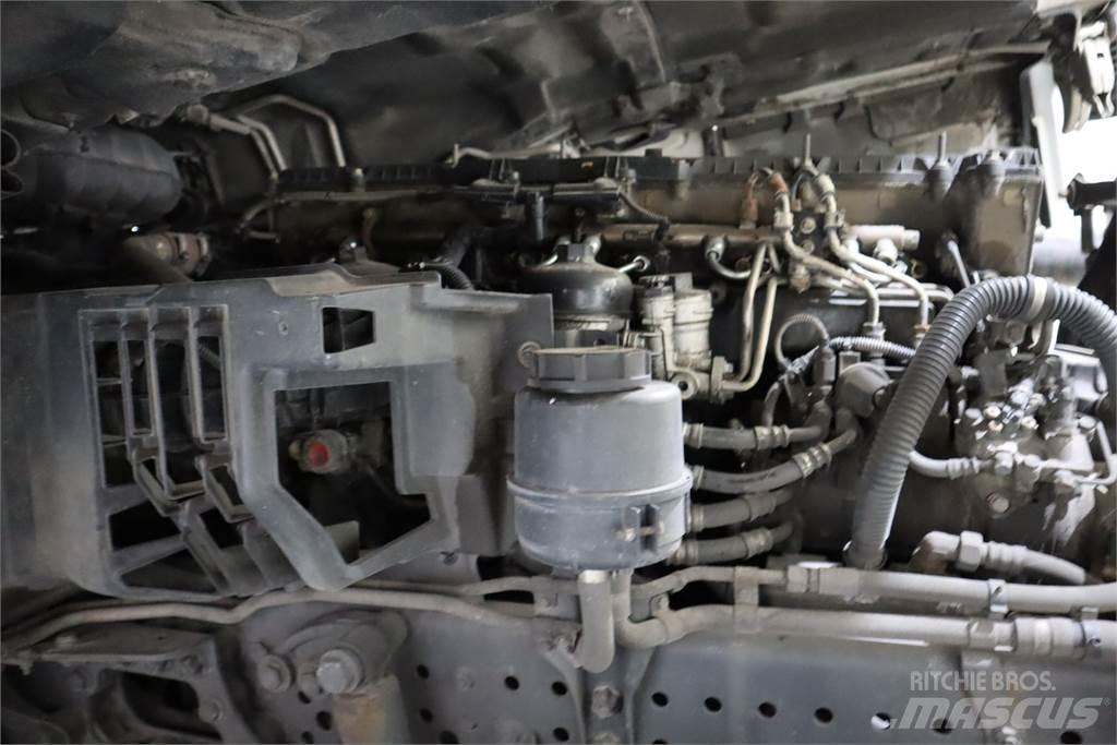 Mercedes-Benz ACTROS 1846 Vetopöytäautot
