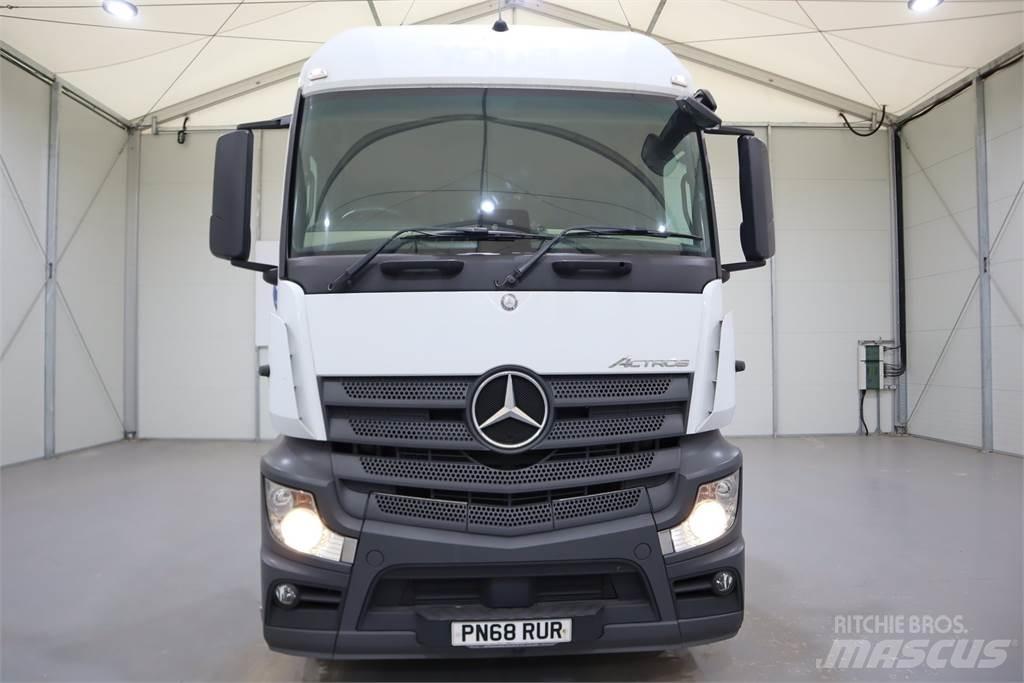 Mercedes-Benz ACTROS 1846 Vetopöytäautot