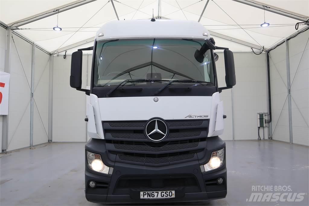 Mercedes-Benz ACTROS 1846 Vetopöytäautot