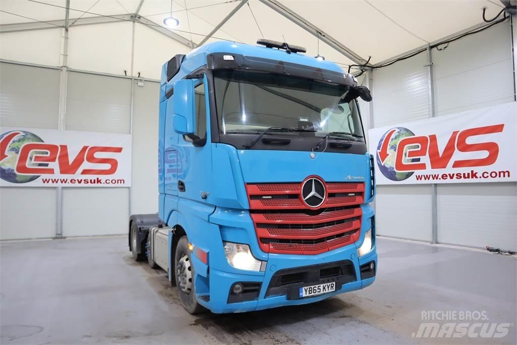 Mercedes-Benz ACTROS 2445 Vetopöytäautot