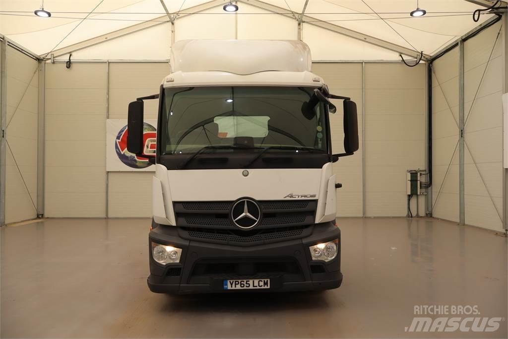 Mercedes-Benz Actros 2540 Vetopöytäautot