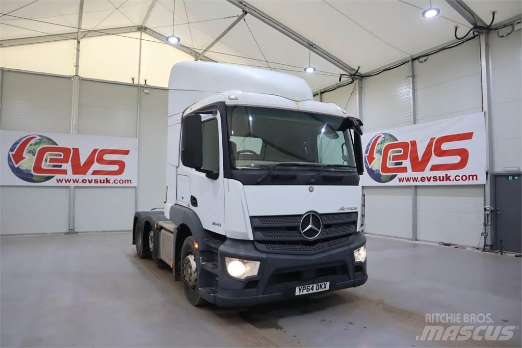 Mercedes-Benz Actros 2540 Vetopöytäautot
