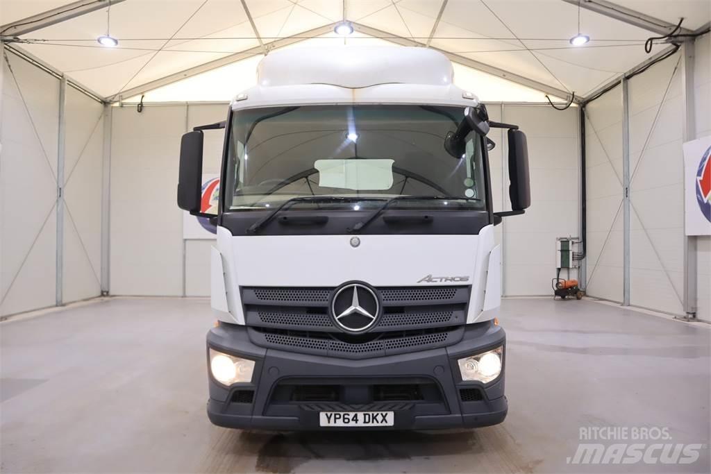 Mercedes-Benz Actros 2540 Vetopöytäautot