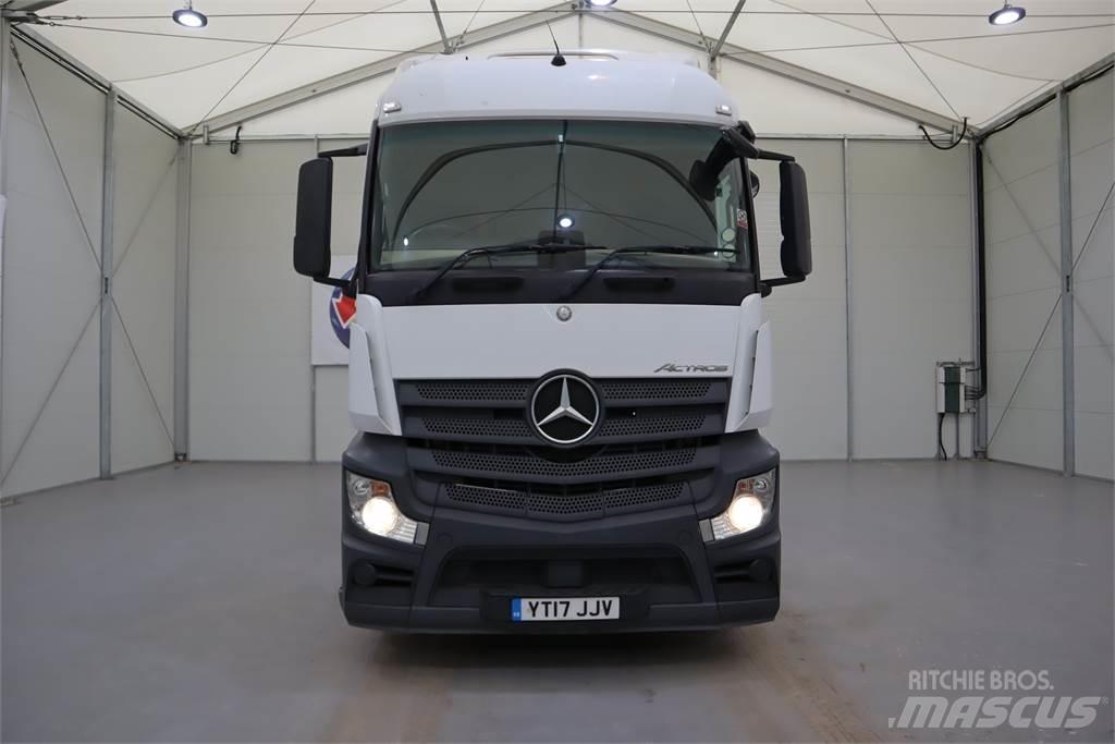 Mercedes-Benz ACTROS 2543 Vetopöytäautot