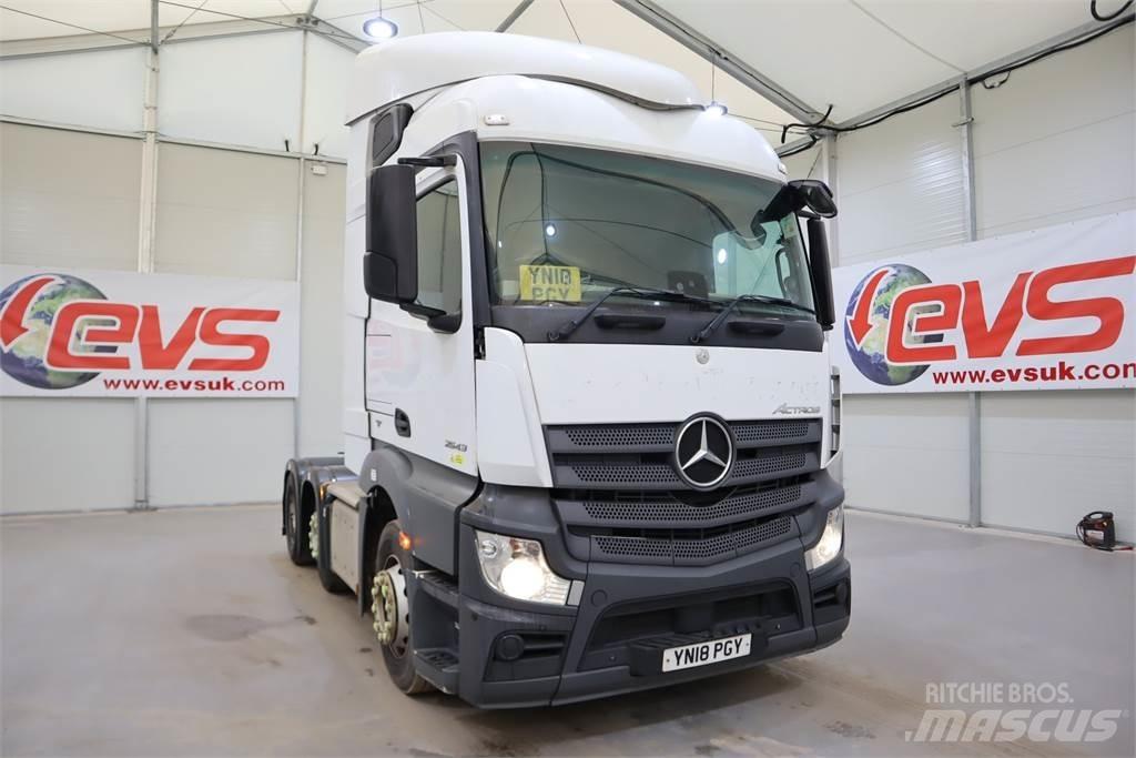 Mercedes-Benz Actros 2543 Vetopöytäautot