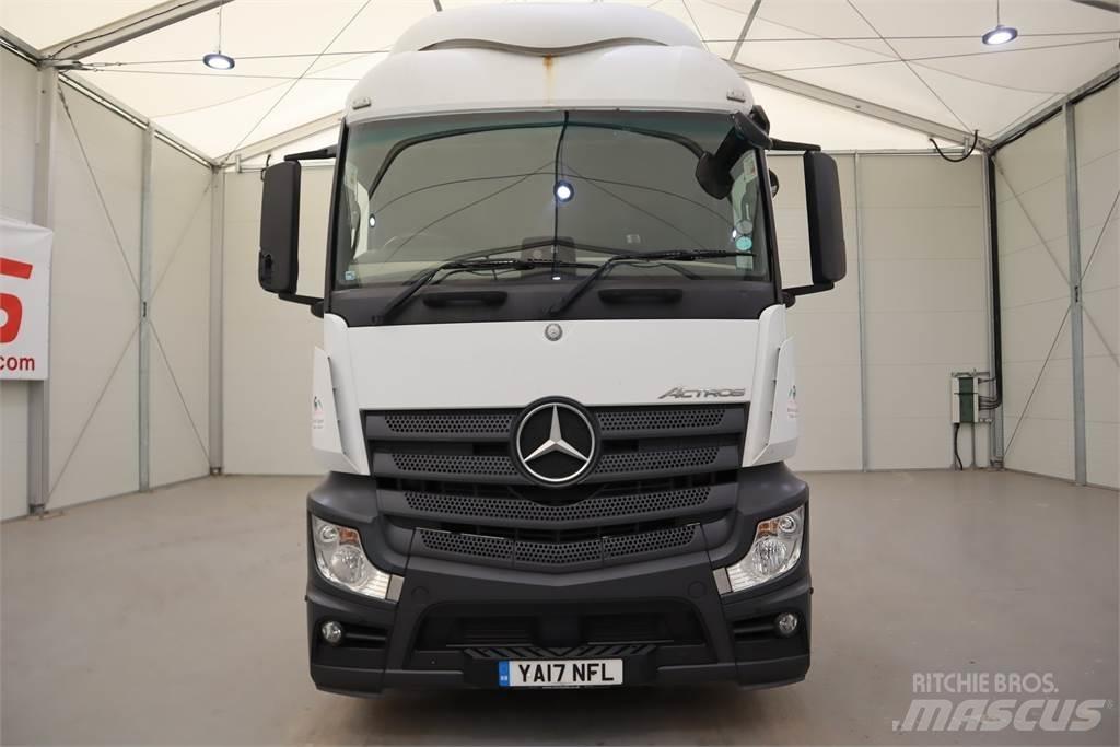 Mercedes-Benz Actros 2543 Vetopöytäautot