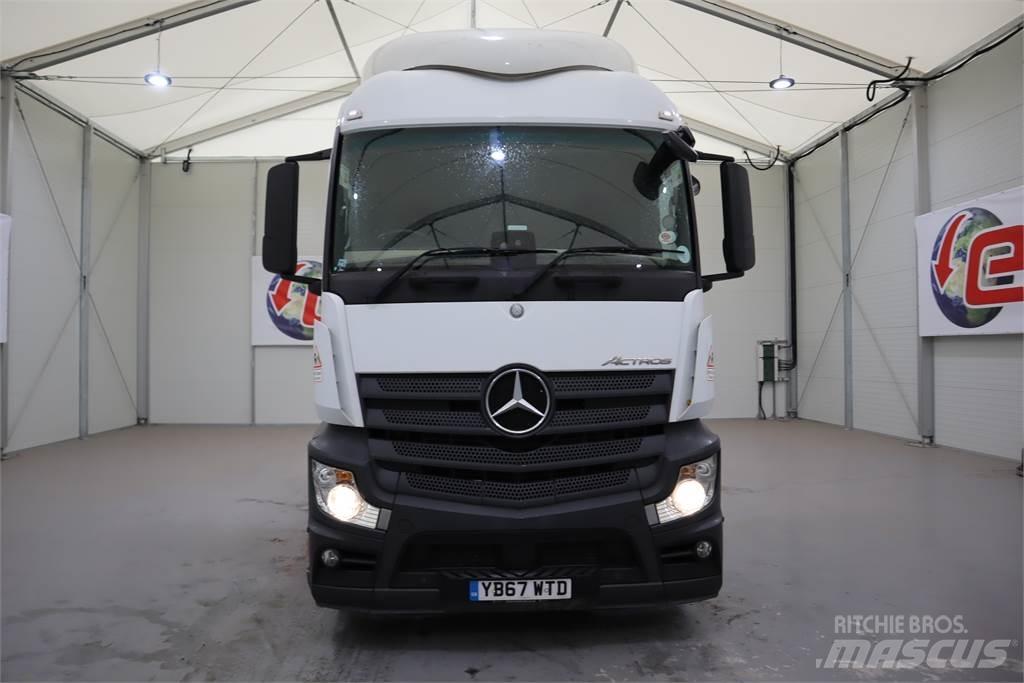 Mercedes-Benz ACTROS 2543 Vetopöytäautot