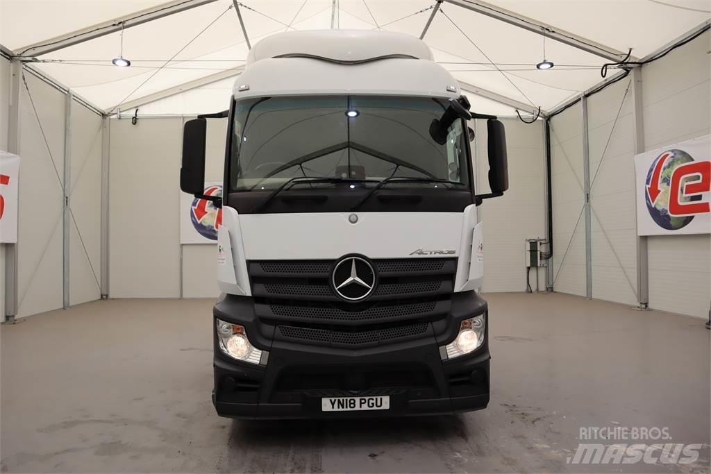 Mercedes-Benz Actros 2543 Vetopöytäautot