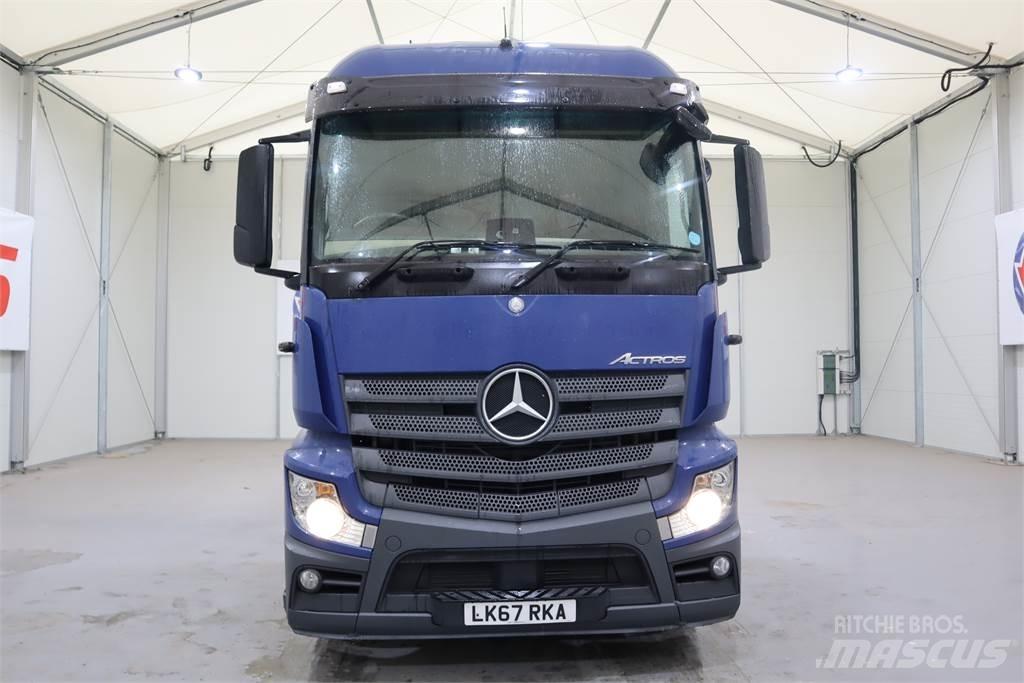 Mercedes-Benz Actros 2543 Vetopöytäautot