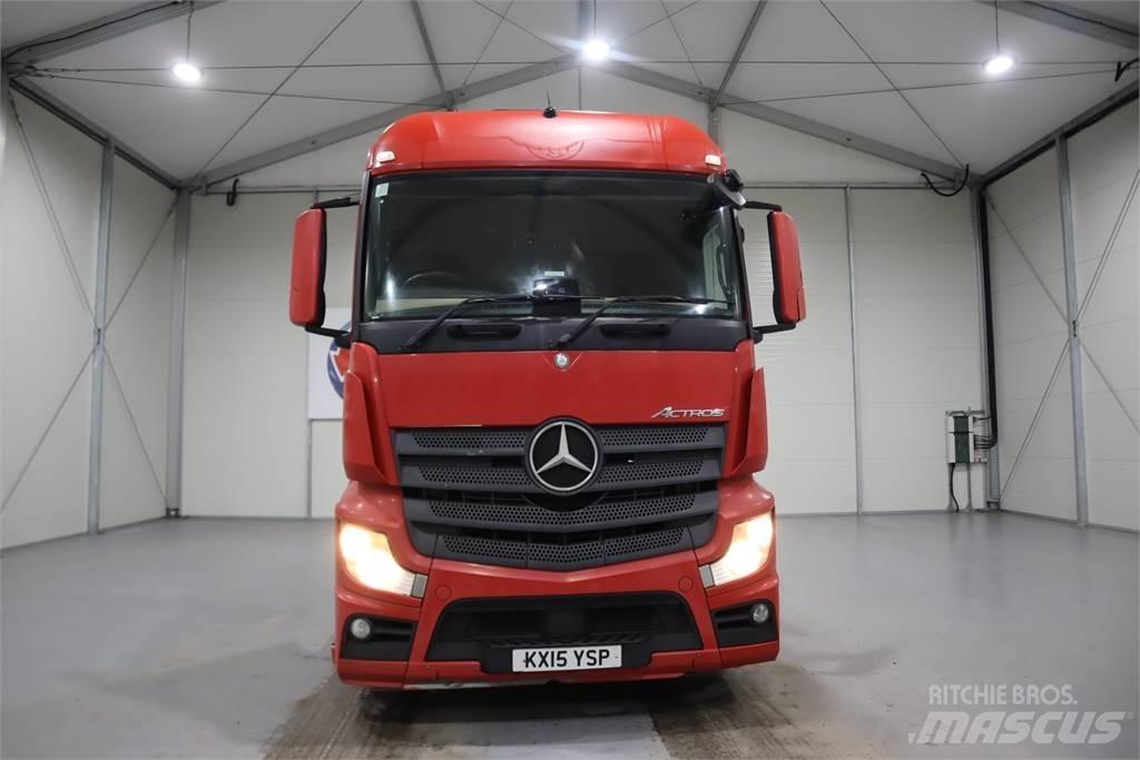 Mercedes-Benz ACTROS 2543 Vetopöytäautot