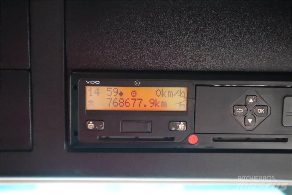 Mercedes-Benz ACTROS 2543 Vetopöytäautot