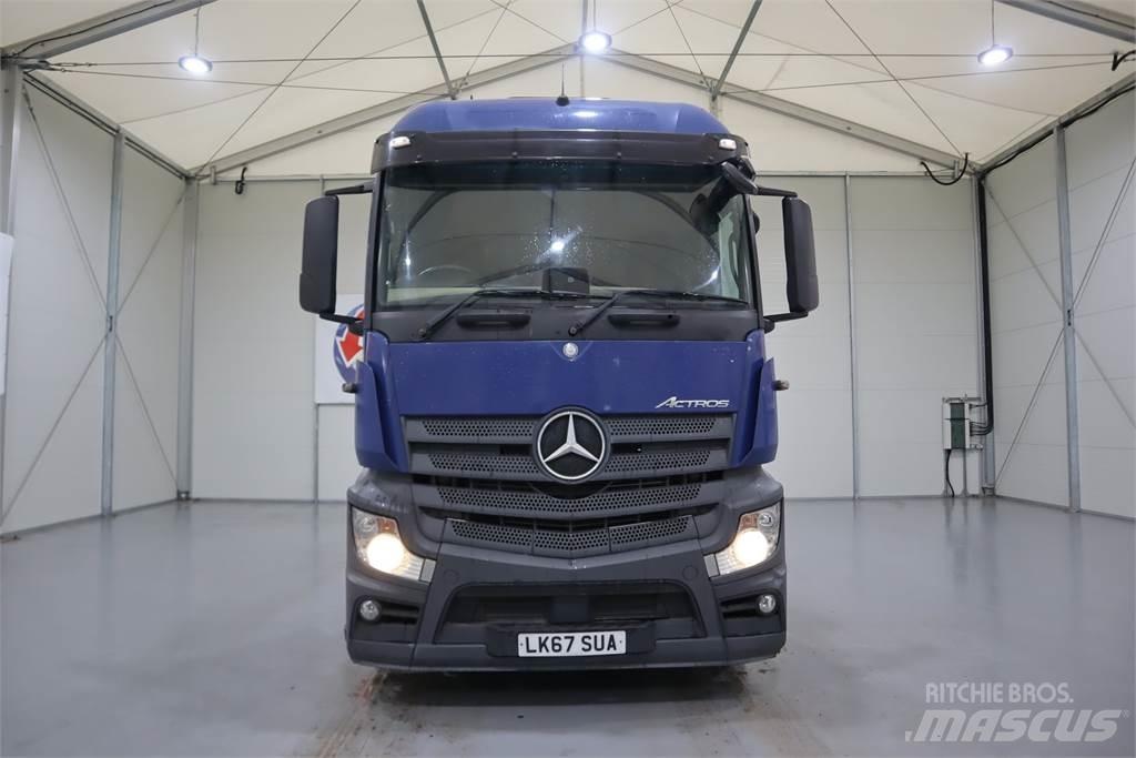 Mercedes-Benz ACTROS 2543 Vetopöytäautot