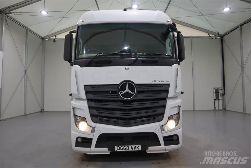 Mercedes-Benz ACTROS 2545 Vetopöytäautot