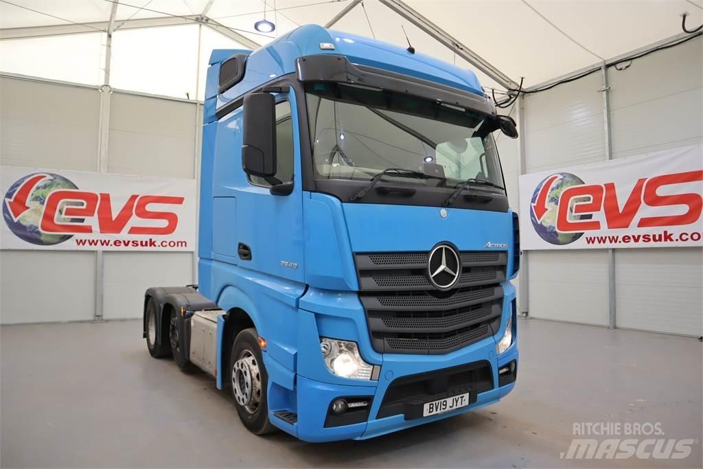 Mercedes-Benz Actros 2545 Vetopöytäautot