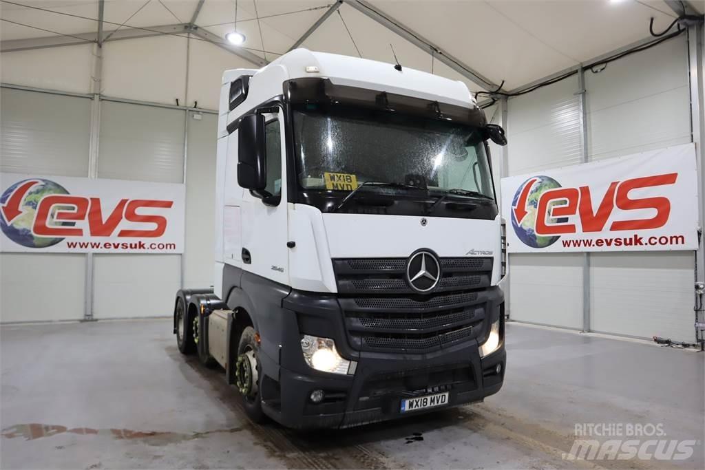 Mercedes-Benz Actros 2545 Vetopöytäautot