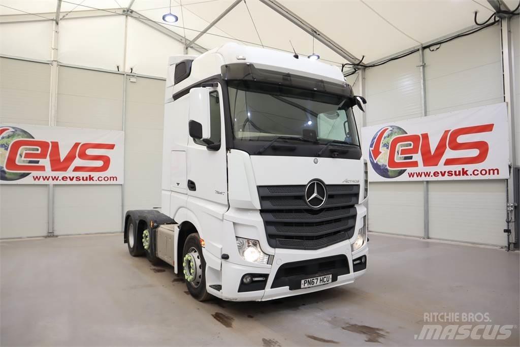 Mercedes-Benz Actros 2545 Vetopöytäautot