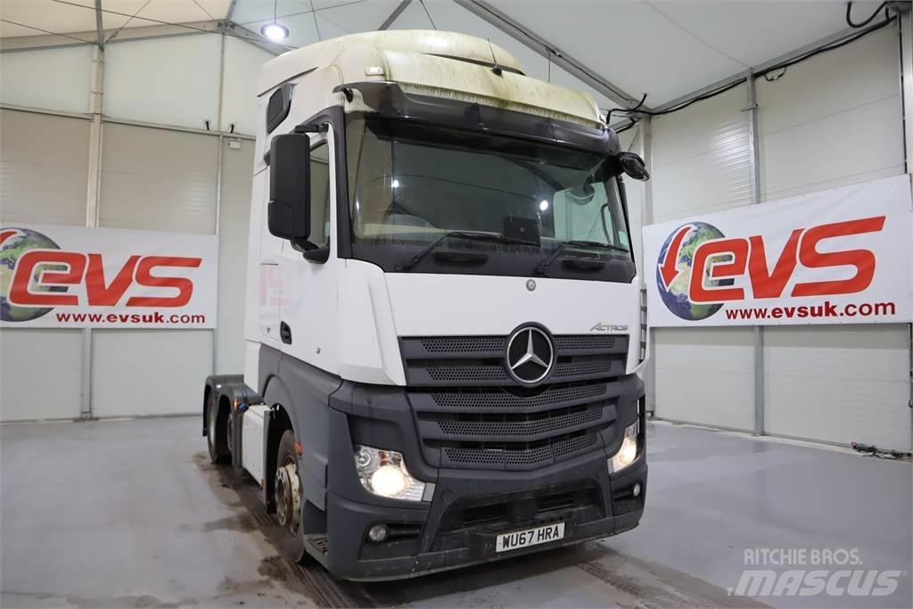 Mercedes-Benz Actros 2545 Vetopöytäautot