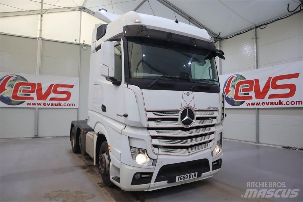 Mercedes-Benz Actros 2545 Vetopöytäautot