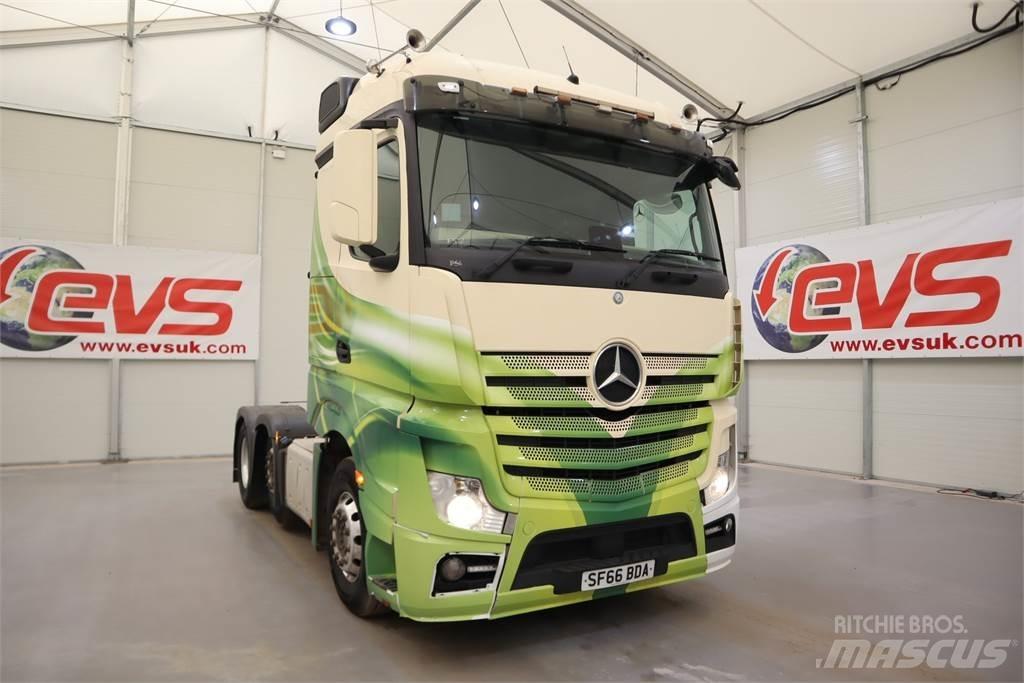 Mercedes-Benz Actros 2545 Vetopöytäautot
