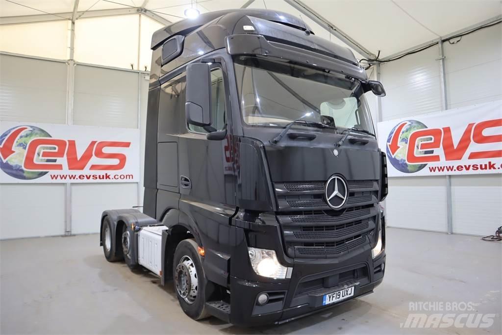 Mercedes-Benz Actros 2545 Vetopöytäautot