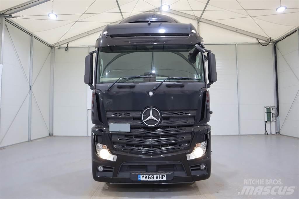Mercedes-Benz Actros 2545 Tractor Units