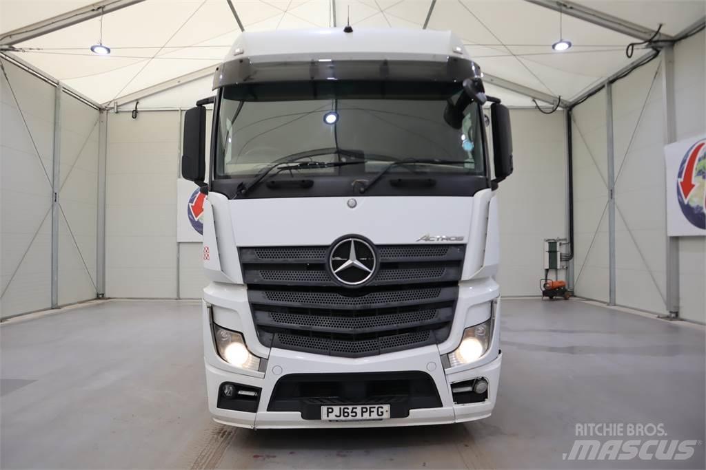 Mercedes-Benz Actros 2545 Vetopöytäautot