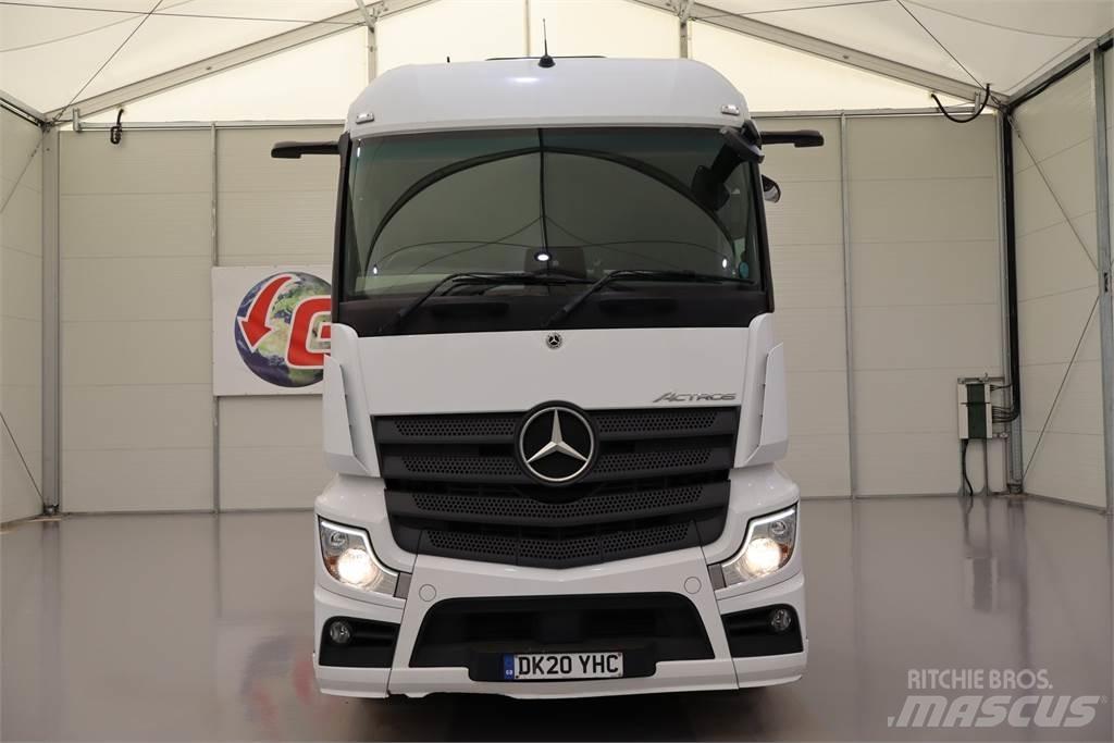 Mercedes-Benz Actros 2545 Vetopöytäautot