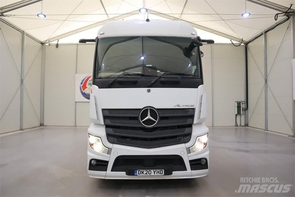 Mercedes-Benz Actros 2545 Vetopöytäautot