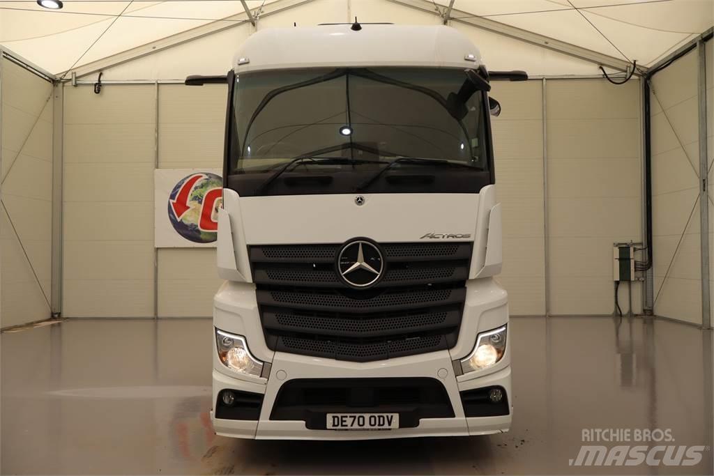 Mercedes-Benz Actros 2545 Vetopöytäautot