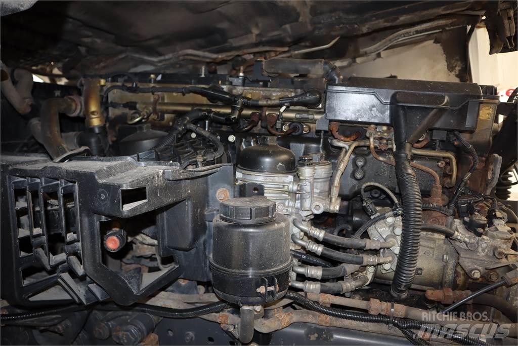 Mercedes-Benz Actros 2545 Vetopöytäautot